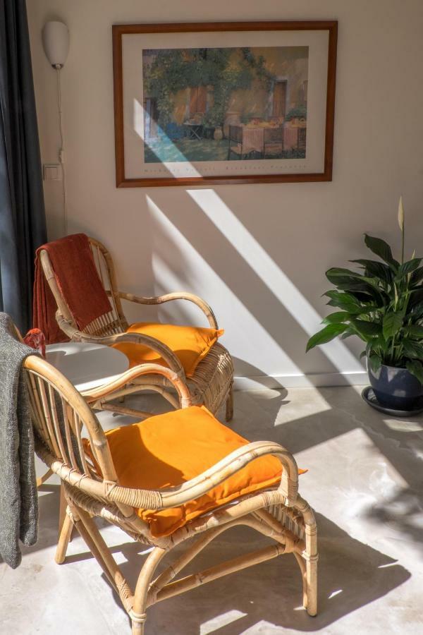 Studio South Beach With Garden And Free Parking ซานด์โวร์ต ภายนอก รูปภาพ